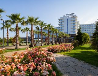Отель "Radisson Collection Paradise Resort & Spa Sochi" / "Рэдиссон Коллекшн Парадайз Резорт и Спа Сочи"