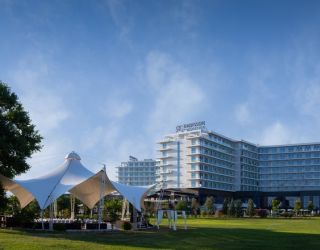 Отель "Radisson Collection Paradise Resort & Spa Sochi" / "Рэдиссон Коллекшн Парадайз Резорт и Спа Сочи"