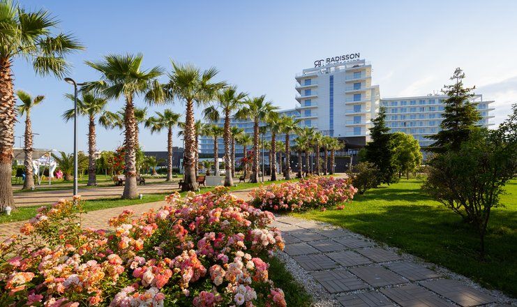 Отель "Radisson Collection Paradise Resort & Spa Sochi" / "Рэдиссон Коллекшн Парадайз Резорт и Спа Сочи"