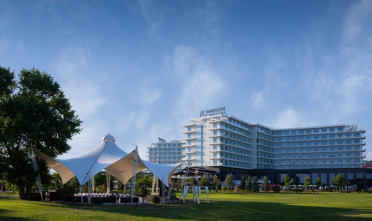 Отель "Radisson Collection Paradise Resort & Spa Sochi" / "Рэдиссон Коллекшн Парадайз Резорт и Спа Сочи"