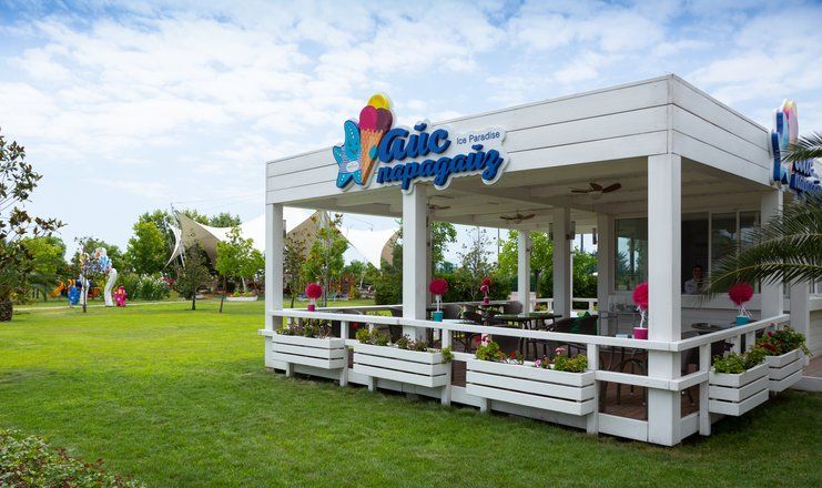 Отель "Radisson Collection Paradise Resort & Spa Sochi" / "Рэдиссон Коллекшн Парадайз Резорт и Спа Сочи"